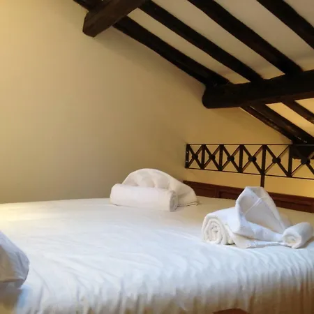 Behind Navona Appartamento *