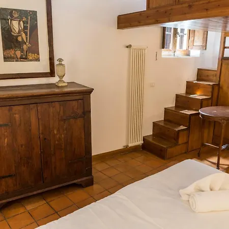 Behind Navona Appartamento *