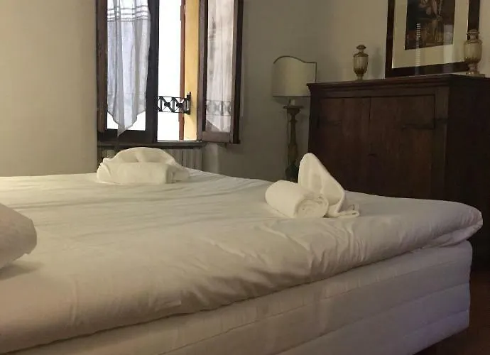 Behind Navona Apartamento